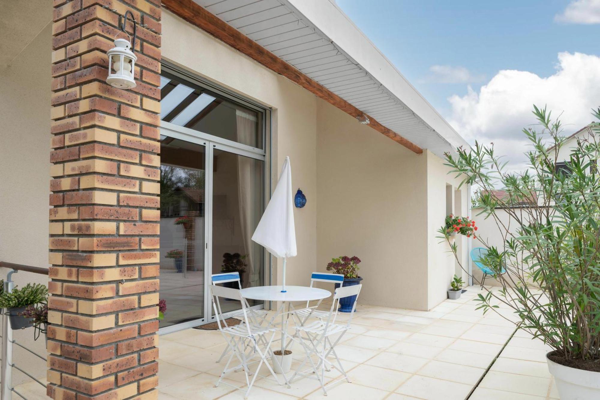 La Petite Maison Gannat Ngoại thất bức ảnh