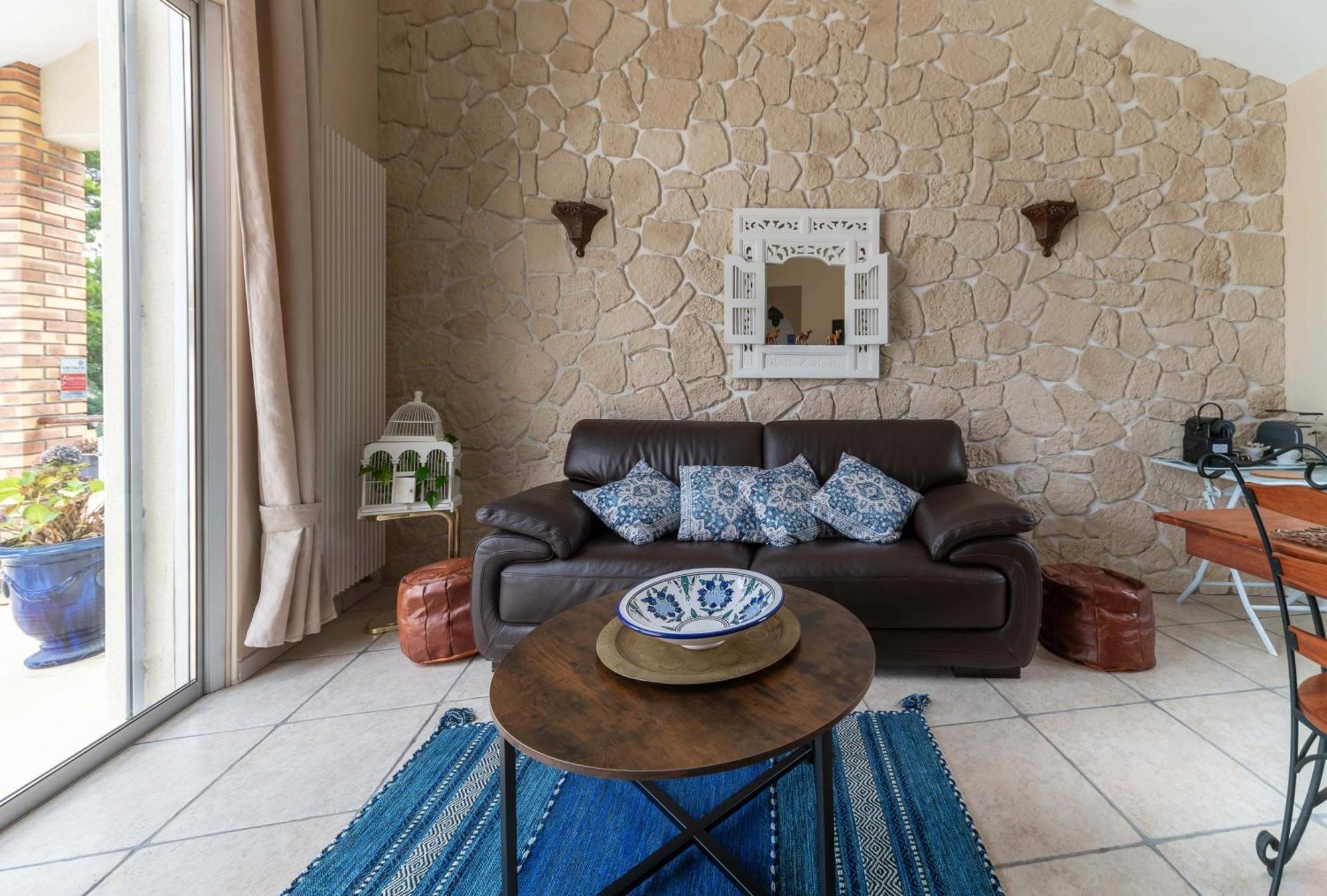 La Petite Maison Gannat Ngoại thất bức ảnh